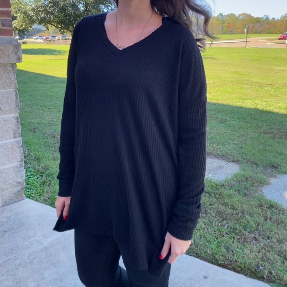Brushed thermal waffle v-neck sweater